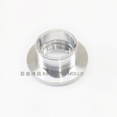 金属器件